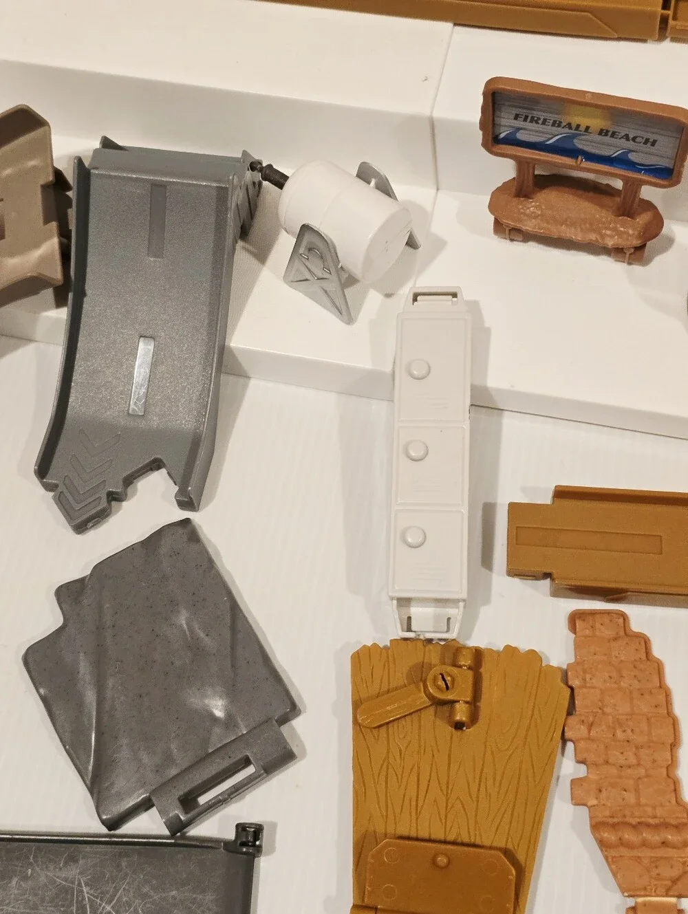 Disney Pixar Cars Playset Replacement Parts Set